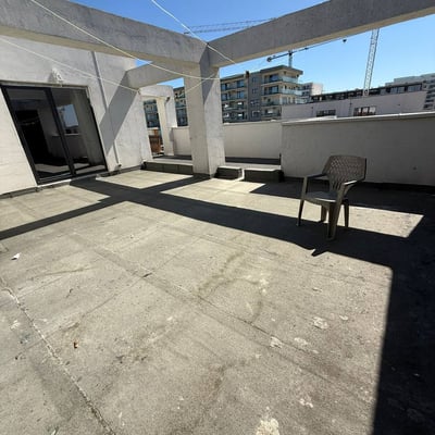 Rental of a spacious 4-room apartment, 150 m², Mamaia Nord, Constanta, Romania